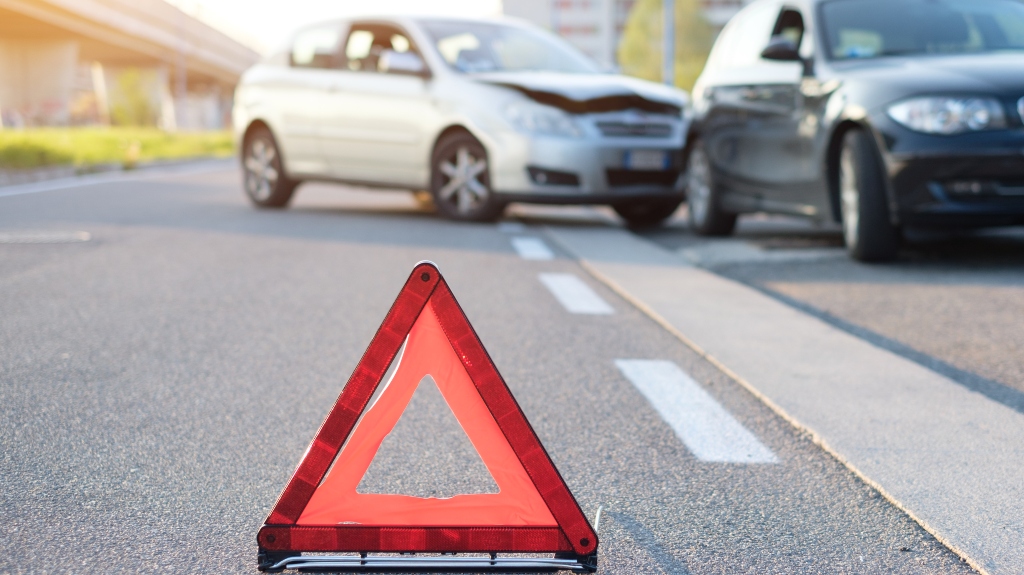 avoid car crash