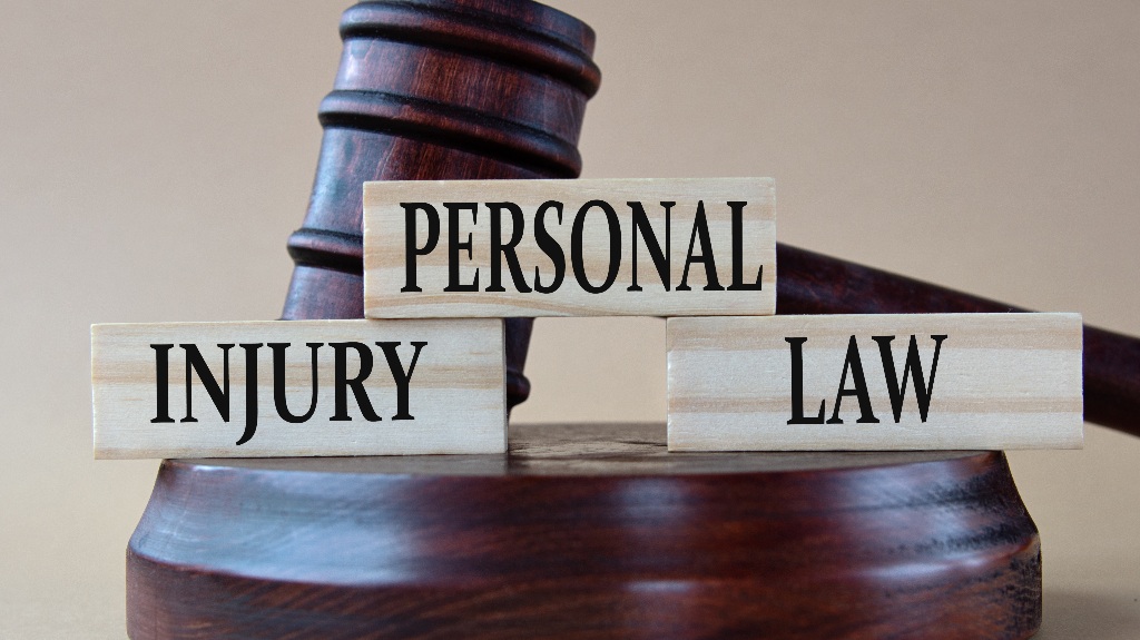 Personal Injury Law and judge's gavel